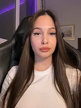 Snapshot of EricaWalls chatting on March 2026 07:20:02 PM EricaWalls online show from March 2026 07:20:02 PM