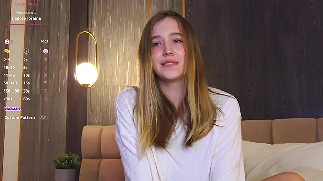 Snapshot of LoraineLuff chatting on January 2025 12:01:01 AM LoraineLuff online show from January 2025 12:01:01 AM