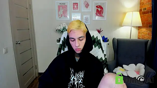 Ul Tima online show from December 2024 09:32:02 PM