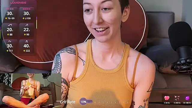 lovelylucyy online show from March 2025 08:32:02 PM