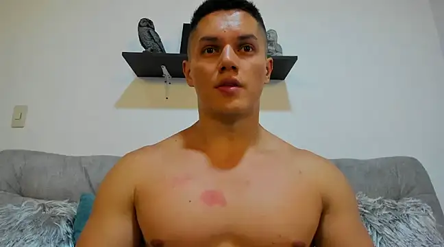 julian wallace online show from January 2025 02:44:02 AM