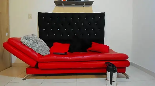 julian wallace online show from February 2025 07:17:02 PM