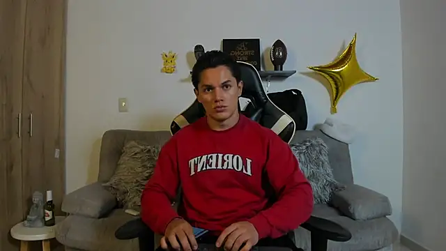 julian wallace online show from November 2025 10:15:01 PM