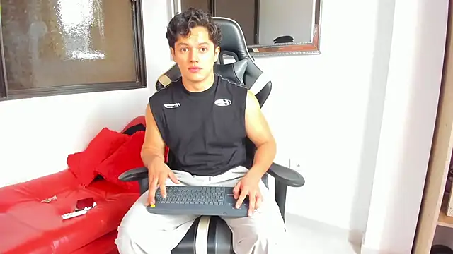 julian wallace online show from March 2026 01:04:02 PM