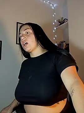 helena smith online show from February 2025 04:37:02 AM