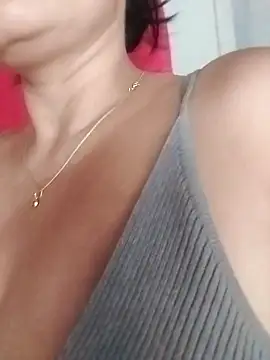 Snapshot of Horny-Mommy-Dirty chatting on March 2025 09:13:02 PM Horny-Mommy-Dirty online show from March 2025 09:13:02 PM