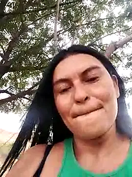 Snapshot of Horny-Mommy-Dirty chatting on March 2025 08:00:02 PM Horny-Mommy-Dirty online show from March 2025 08:00:02 PM