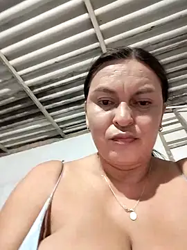 Snapshot of Horny-Mommy-Dirty chatting on September 2025 03:06:02 AM Horny-Mommy-Dirty online show from September 2025 03:06:02 AM