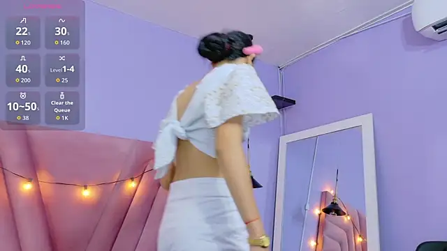 Beautifulskinny18 online show from October 2025 07:55:02 PM