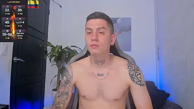 Yeiko Romero  online show from November 2025 05:57:01 PM