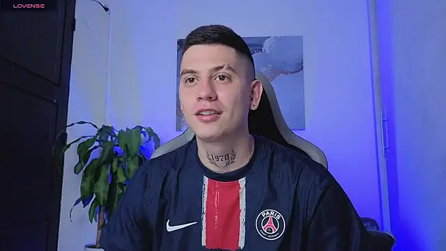 Yeiko Romero  online show from March 2026 04:13:01 PM