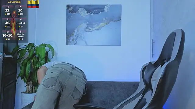 Yeiko Romero  online show from March 2026 05:28:01 PM