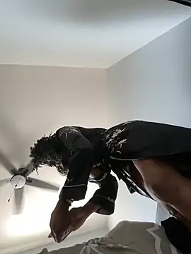 wynterheat online show from February 2025 09:05:02 PM