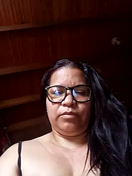 Snapshot of Sikiu_40 chatting on February 2025 06:31:02 PM Sikiu 40 online show from February 2025 06:31:02 PM