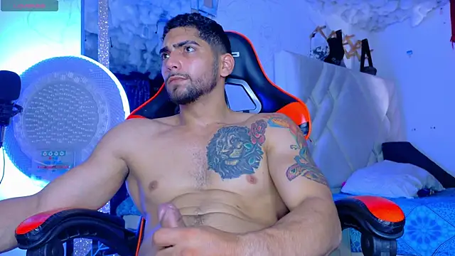 Rich boy01 online show from November 2025 03:35:01 PM