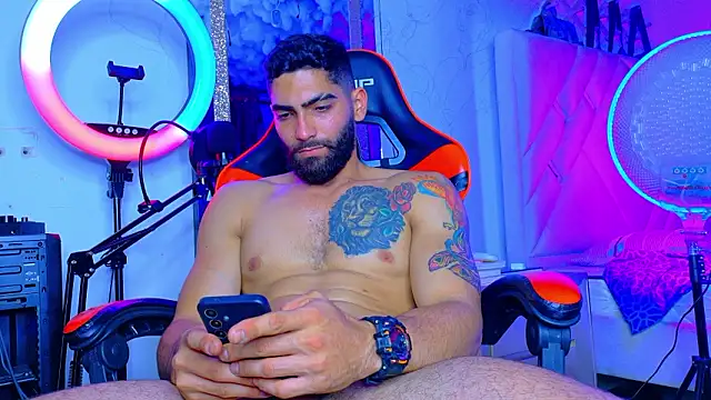 Rich boy01 online show from March 2026 01:45:01 AM