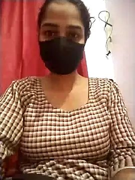 aarjulove online show from December 2024 04:43:01 PM