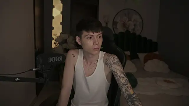 Snapshot of IsmaelRichardson chatting on March 2025 11:23:01 PM IsmaelRichardson online show from March 2025 11:23:01 PM