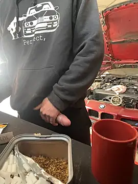 Snapshot of donnuozfutura chatting on March 2025 11:00:01 AM donnuozfutura online show from March 2025 11:00:01 AM