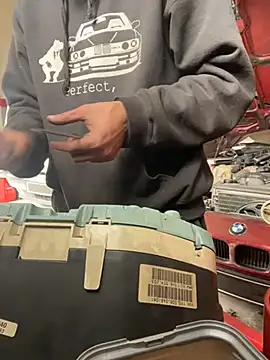 Snapshot of donnuozfutura chatting on March 2025 02:01:01 PM donnuozfutura online show from March 2025 02:01:01 PM