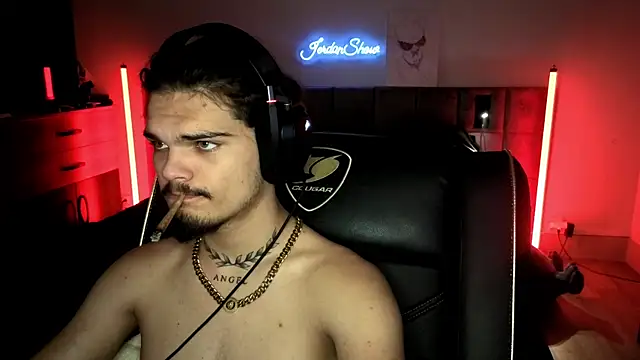 JordanShow online show from October 2025 08:20:01 PM