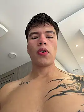 Logan smith1 online show from June 2026 05:06:01 PM