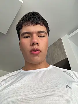 Logan smith1 online show from June 2026 09:24:01 PM