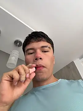 Logan smith1 online show from June 2026 08:09:02 PM