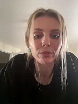 Snapshot of Liya_my chatting on April 2026 01:16:02 PM Liya my online show from April 2026 01:16:02 PM