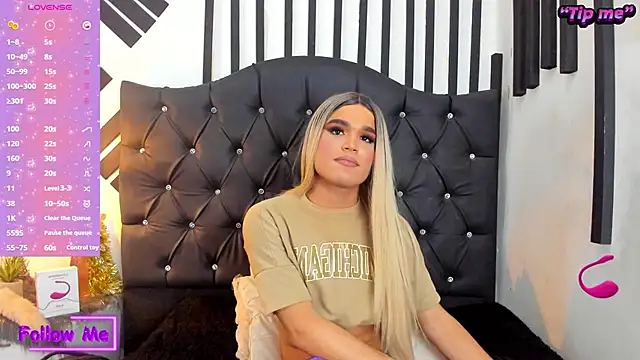 AllisonsweetZ online show from December 2024 07:53:02 PM