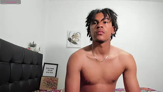 RoddyRich11 online show from October 2025 11:16:01 AM