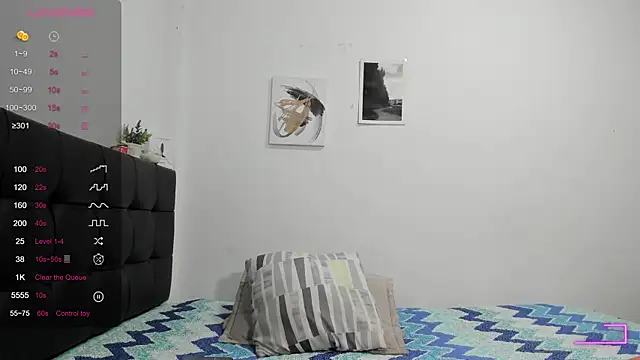 RoddyRich11 online show from October 2025 11:45:02 AM