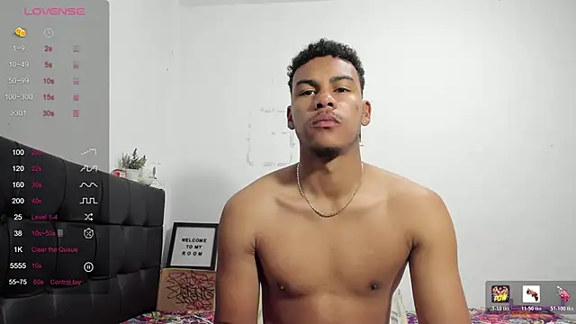 RoddyRich11 online show from February 2026 12:01:02 PM