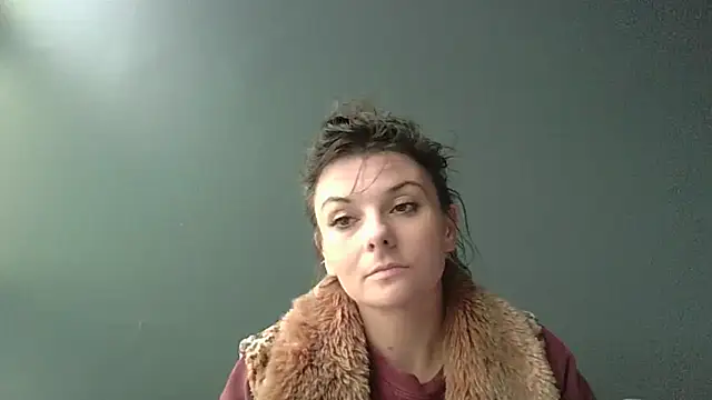 Phoenixmonroe0810 online show from December 2024 07:34:02 PM
