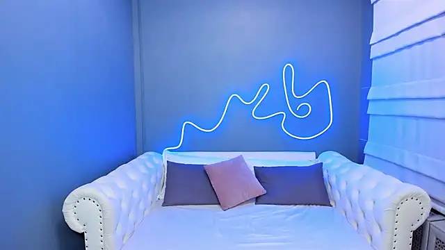 rock n roxy online show from January 2025 01:21:02 AM