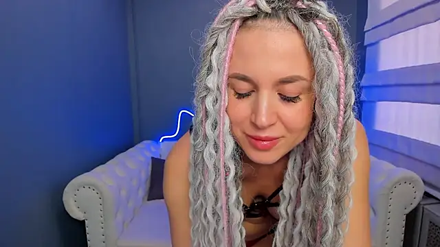 rock n roxy online show from February 2025 08:06:02 AM