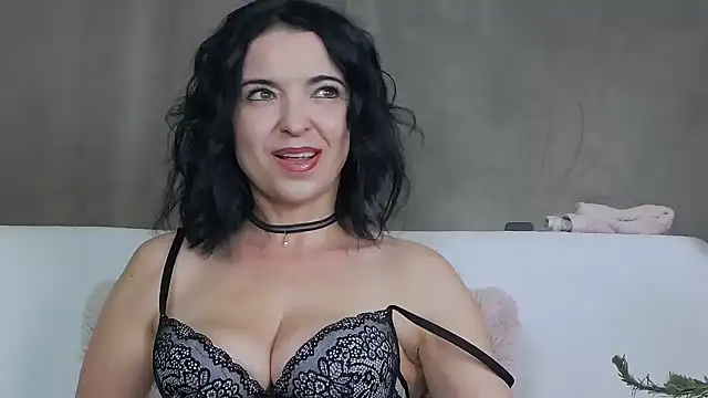 Snapshot of Ortensialady76 chatting on January 2025 04:52:01 AM Ortensialady76 online show from January 2025 04:52:01 AM