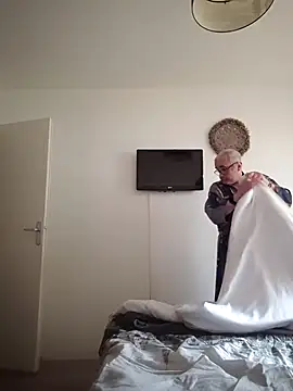 Bretoncool online show from November 2025 01:28:01 PM