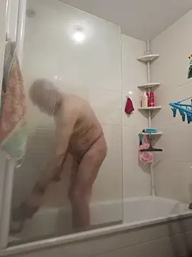 Bretoncool online show from December 2025 05:31:02 PM