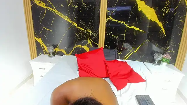 CarlieLyn online show from February 2026 07:34:02 PM