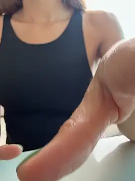 cuteluci  online show from October 2025 12:08:02 PM