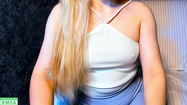 Snapshot of xteona chatting on September 2025 07:12:01 AM xteona online show from September 2025 07:12:01 AM