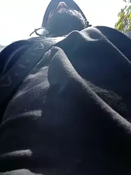 Lyon vach online show from October 2025 04:24:02 PM