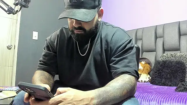 Lyon vach online show from April 2026 12:30:01 AM