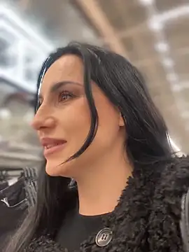 Roxana-Sexy online show from March 2026 05:25:01 AM