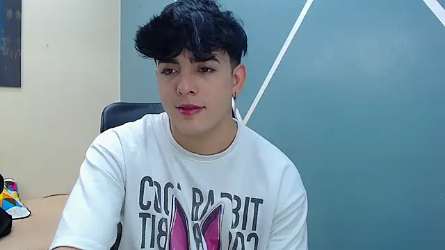 nolan twink1 online show from March 2025 05:43:02 PM