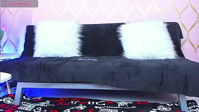 Snapshot of ladylians chatting on January 2025 07:29:02 PM ladylians online show from January 2025 07:29:02 PM