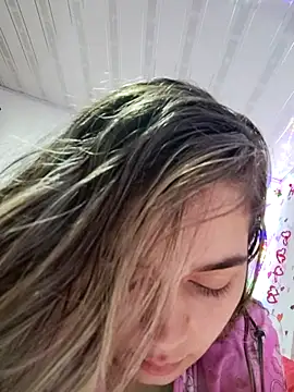 LaurenWelly  online show from February 2025 02:50:02 AM