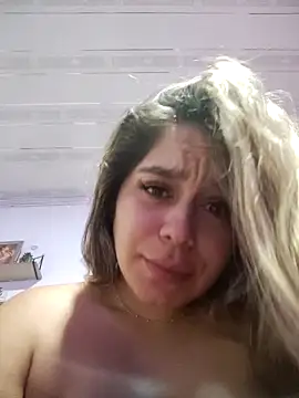 LaurenWelly  online show from September 2025 10:39:02 AM