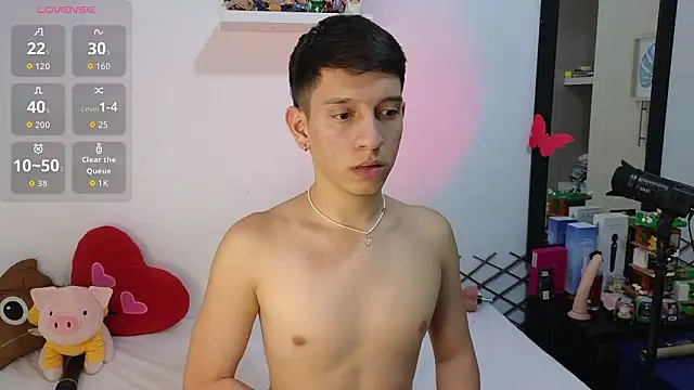 milky  boy  online show from February 2026 10:43:01 PM